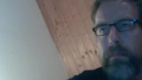 fromgermanywithlove1 online show from 12/13/25, 08:04