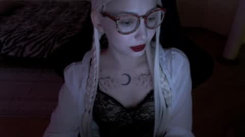 Lilith online show from 05/13/26, 08:23