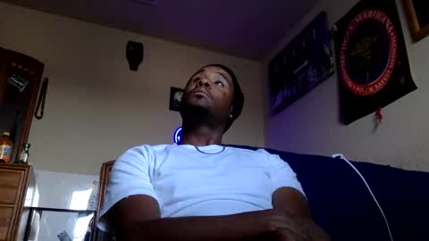 Snapshot of fromthabac chatting on 04/16/26, 11:51 fromthabac online show from 04/16/26, 11:51