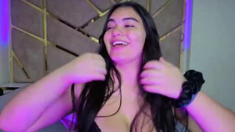 Frreya  online show from 11/12/25, 03:07