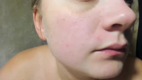 Snapshot of frumcake chatting on 12/10/24, 02:16 FrumCake online show from 12/10/24, 02:16