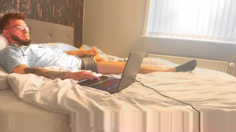 fryko94 online show from 10/04/25, 10:46