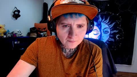          HEHIM  online show from 02/06/25, 08:50