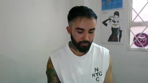Snapshot of ftmen chatting on 06/17/26, 09:49 Jestevan online show from 06/17/26, 09:49