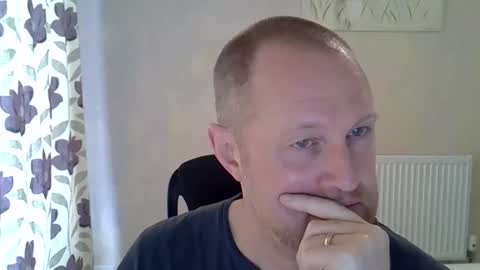 Fuck Buddy UK online show from 04/20/26, 07:22