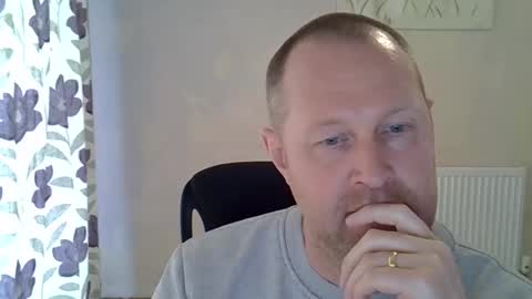 Snapshot of fuck_buddy_uk chatting on 04/23/26, 12:51 Fuck Buddy UK online show from 04/23/26, 12:51