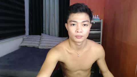 Snapshot of fuck_by_zack chatting on 12/12/24, 01:17 Zack online show from 12/12/24, 01:17