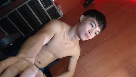 Snapshot of fuck_by_zack chatting on 12/30/24, 01:03 Zack online show from 12/30/24, 01:03