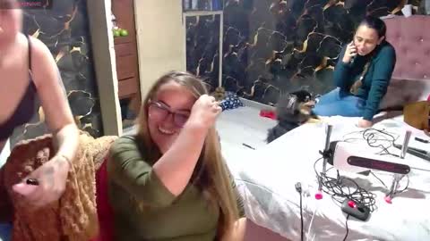 fuck_me_baby17 online show from 03/20/26, 01:54