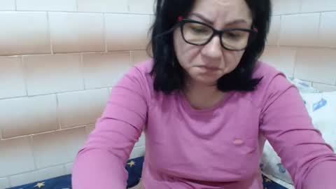 Snapshot of fuck_my_face chatting on 01/03/25, 06:33 Ella online show from 01/03/25, 06:33