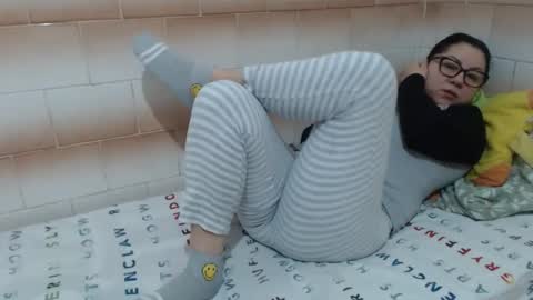 Snapshot of fuck_my_face chatting on 01/23/25, 05:24 Ella online show from 01/23/25, 05:24