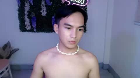 Snapshot of fuckboy_zachxx chatting on 02/24/25, 09:53 online show from 02/24/25, 09:53