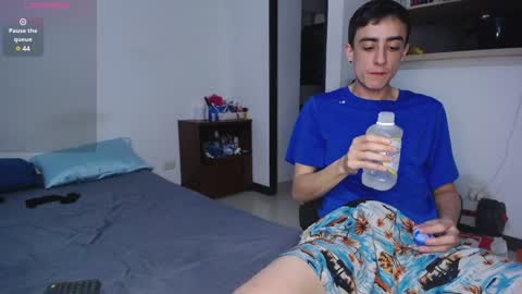 Lauuuu n TheLuckyGuy online show from 02/04/25, 10:13