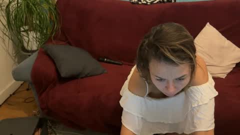 Snapshot of fuckhard4you chatting on 12/01/24, 04:40 La online show from 12/01/24, 04:40