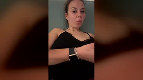 Snapshot of fuckhard4you chatting on 02/03/26, 12:54 La online show from 02/03/26, 12:54