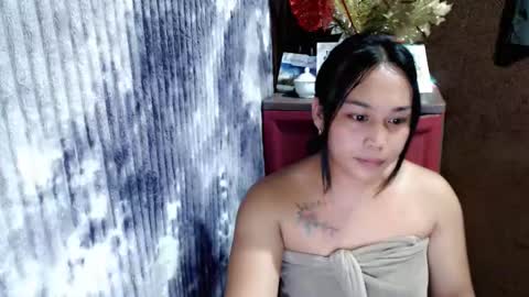 Snapshot of fucking_crystal chatting on 05/12/26, 03:58 ITS ME CRYSTAL online show from 05/12/26, 03:58