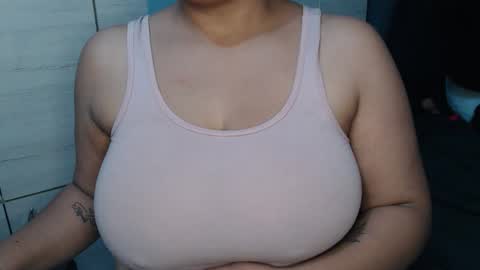 Mia and Gary  online show from 01/07/26, 02:25