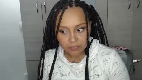 Mia and Gary  online show from 03/06/26, 02:30