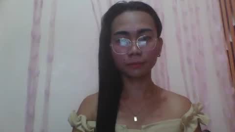 Snapshot of fuckingdoll69xx chatting on 06/27/26, 05:12 fuckingdoll69xx online show from 06/27/26, 05:12