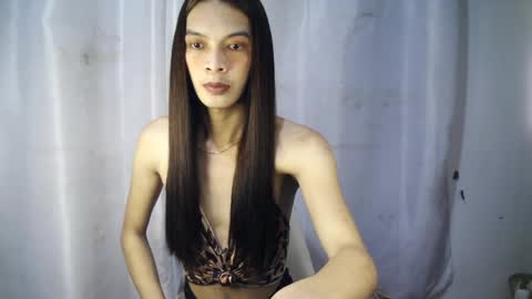 gazy online show from 12/22/24, 02:38