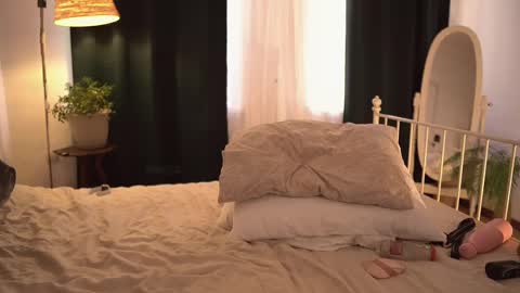 Snapshot of fuckingtoy_ chatting on 02/20/25, 01:40 Eva all my links online show from 02/20/25, 01:40