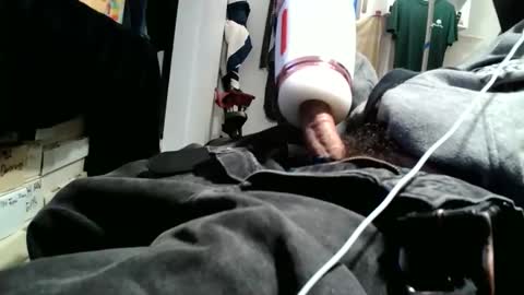 Snapshot of fuckmeallday1975 chatting on 02/17/26, 07:05 fuckmeallday1975 online show from 02/17/26, 07:05