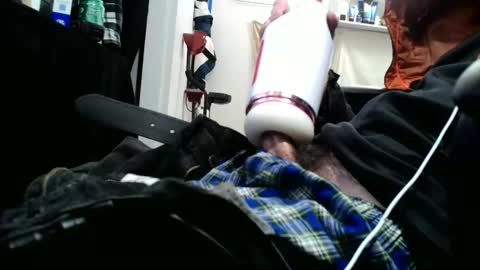 Snapshot of fuckmeallday1975 chatting on 03/03/26, 11:43 fuckmeallday1975 online show from 03/03/26, 11:43