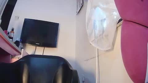 Snapshot of fuckmehot4 chatting on 09/13/25, 08:03 fuckmehot4 online show from 09/13/25, 08:03