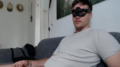 fuckordie1312 online show from 06/04/26, 07:47