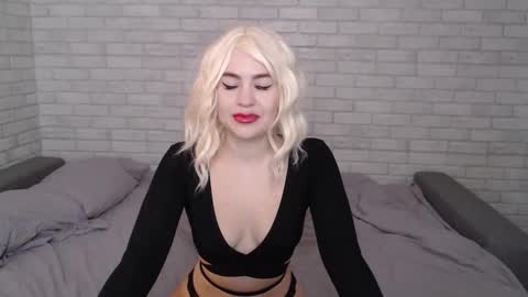 fuckyoursecretary online show from 02/25/25, 10:04