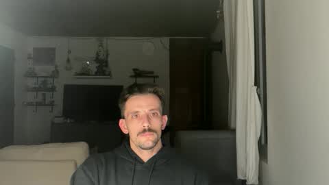 Snapshot of fudde chatting on 10/16/25, 06:53 fudde online show from 10/16/25, 06:53