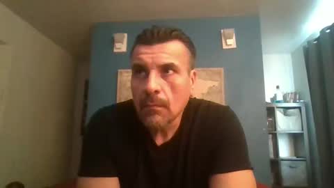 fuego1ento22 online show from 12/17/24, 10:11