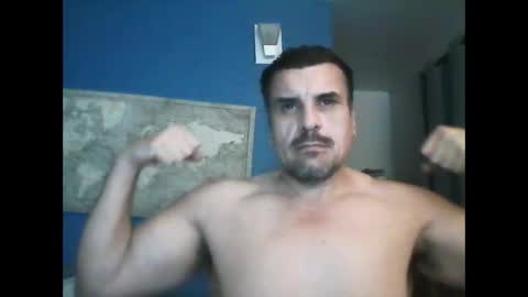 fuego1ento22 online show from 11/22/25, 02:43