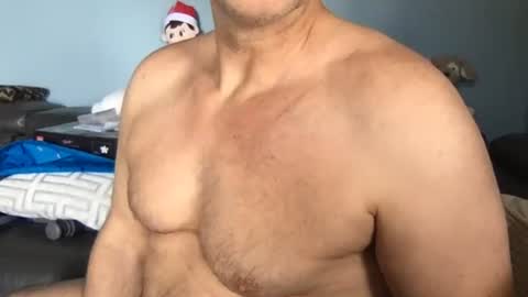 Snapshot of fuertecock chatting on 01/02/25, 07:29 Gregorio online show from 01/02/25, 07:29