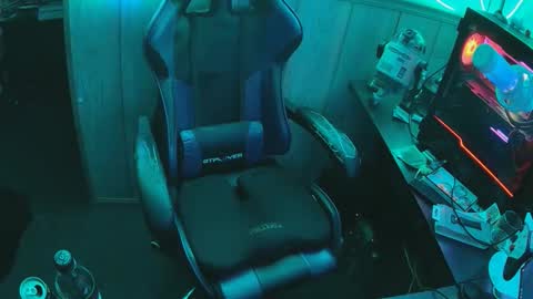 fufupop online show from 12/16/25, 10:15