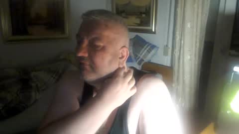 Snapshot of fukingcrazy chatting on 05/26/26, 10:28 fukingcrazy online show from 05/26/26, 10:28