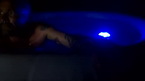 Snapshot of fukmelivenow chatting on 10/28/25, 12:09 fukmelivenow online show from 10/28/25, 12:09