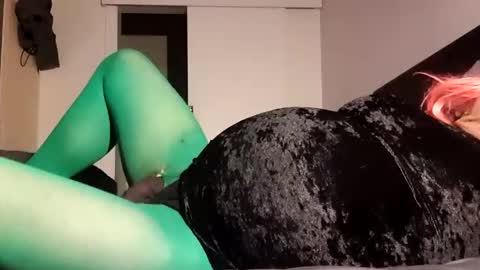 Pizzaz online show from 02/17/25, 03:42