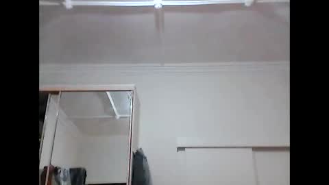 Pizzaz online show from 02/21/25, 01:55