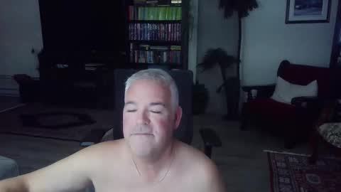 fullastars online show from 10/16/25, 10:00