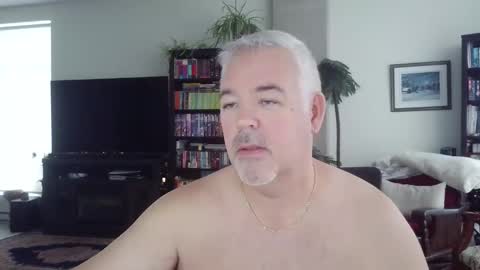 fullastars online show from 10/31/25, 02:29