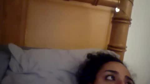 Astrid online show from 02/04/26, 09:37