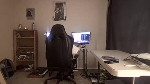 fun4u2tx online show from 11/18/25, 07:07