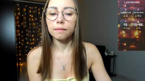 fun__nd__bun online show from 12/15/25, 02:05