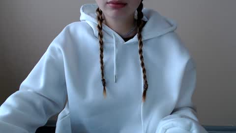 Emma online show from 07/10/26, 06:07
