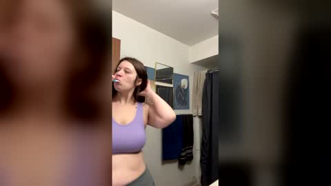 Linnys Palace online show from 02/05/26, 05:28