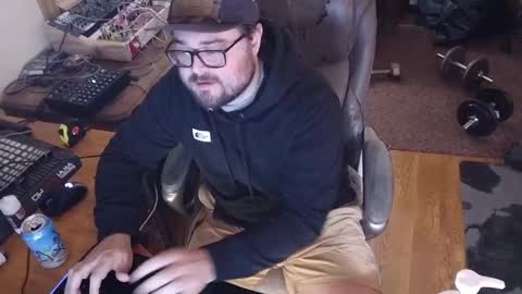 fungus_humungus online show from 11/19/25, 05:51