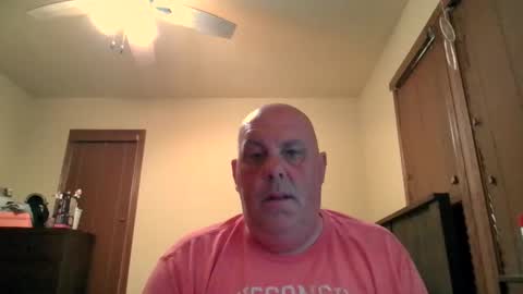 Snapshot of funguywi45 chatting on 05/26/26, 11:06 funguywi45 online show from 05/26/26, 11:06