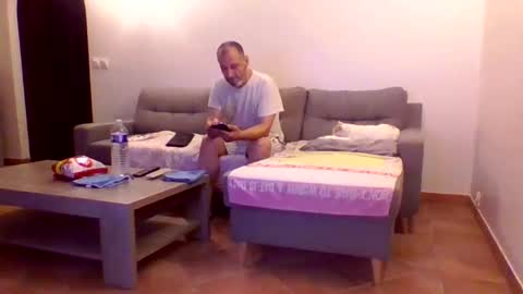 Snapshot of funissimo chatting on 01/21/25, 08:43 funissimo online show from 01/21/25, 08:43