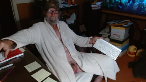 mike online show from 12/08/24, 10:52